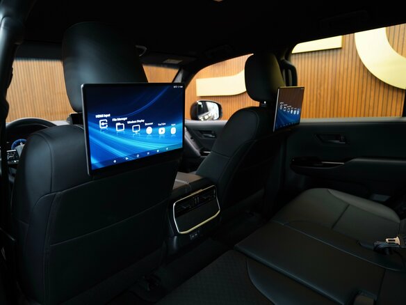 2026 Toyota Land Cruiser 300 Series, чёрный, 13881660 рублей - вид 16