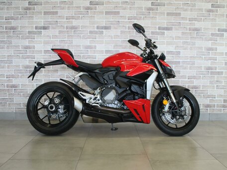 2022 Ducati Streetfighter V2, красный, 1572000 рублей, вид 1