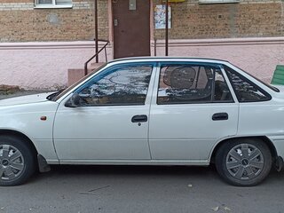 2001 Daewoo Nexia I, белый, 190000 рублей, вид 4