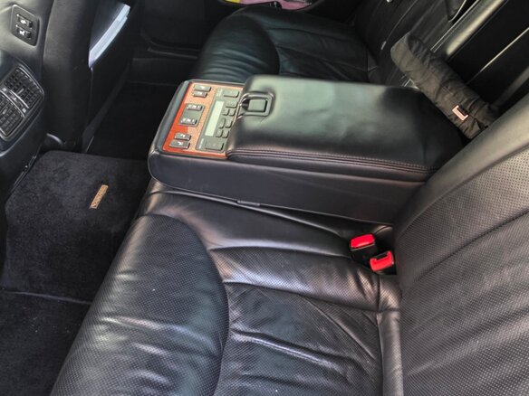 2001 Lexus LS 430 III, серебристый, 1400000 рублей - вид 14
