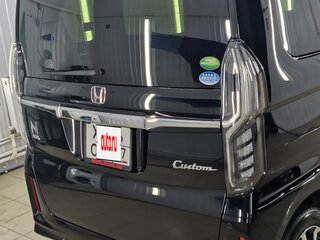 2021 Honda N-BOX II Рестайлинг, чёрный, 1700000 рублей, вид 4