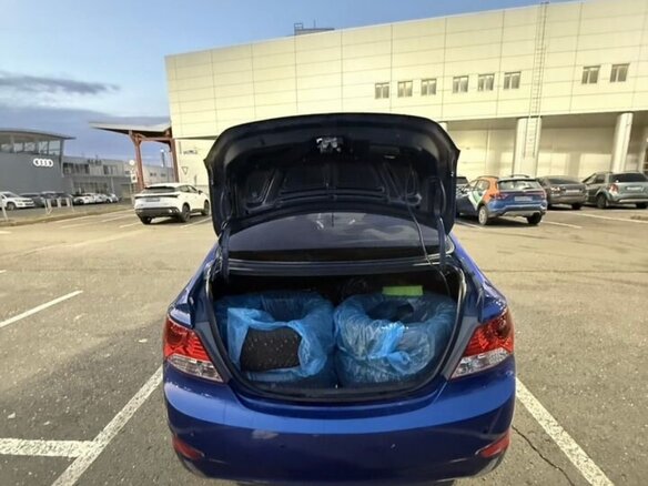 2011 Hyundai Solaris I, синий, 680000 рублей - вид 7