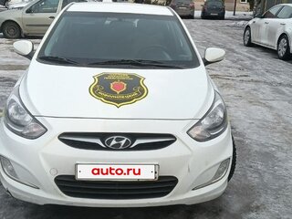 2012 Hyundai Solaris I, белый, 460000 рублей, вид 1