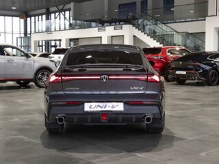 2024 Changan UNI-V I, серый, 3296601 рублей, вид 4