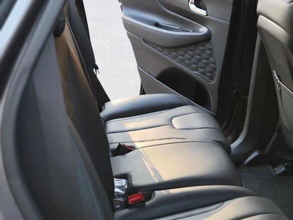 2021 Hyundai Santa Fe IV Рестайлинг, серый, 3360000 рублей - вид 13