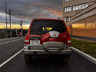 1999 Mitsubishi Pajero iO, красный, 680000 рублей, вид 5
