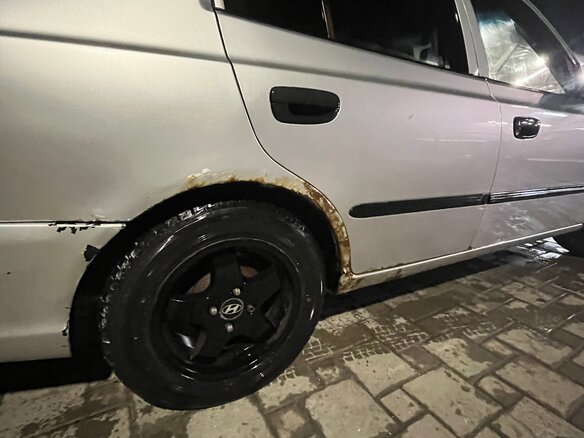 2005 Hyundai Accent ТагАЗ II, серебристый, 300000 рублей - вид 6