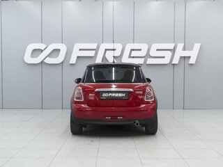 2013 Mini Hatch Cooper II (R56) Рестайлинг, красный, 1175000 рублей, вид 4