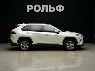 2020 Toyota RAV4 V (XA50), белый, 2690000 рублей, вид 5