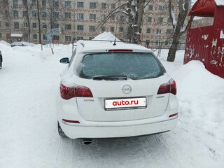 2014 Opel Astra J Рестайлинг, белый, 990000 рублей, вид 4