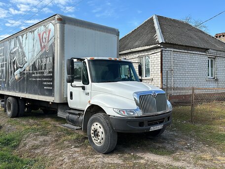 2004 International 4000 Series, белый, 1600000 рублей, вид 4