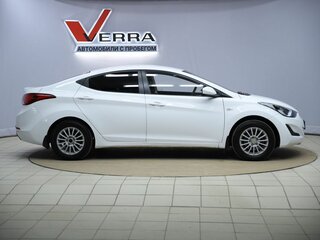 2015 Hyundai Elantra V (MD) Рестайлинг, белый, 950000 рублей, вид 4