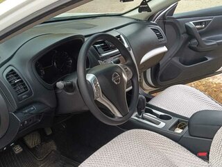 2018 Nissan Altima V (L33) Рестайлинг, белый, 1400000 рублей, вид 4