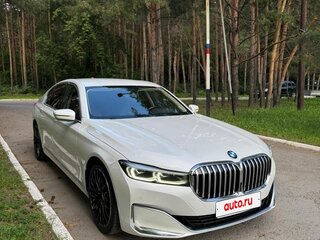 2019 BMW 7 серии 730d xDrive VI (G11/G12) Рестайлинг, белый, 6000000 рублей, вид 2