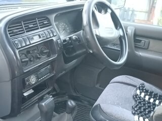 1996 Isuzu Bighorn II, зелёный, 870000 рублей, вид 5