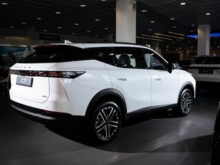 2026 Omoda C7, белый, 3085000 рублей, вид 3
