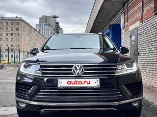 2016 Volkswagen Touareg II Рестайлинг, чёрный, 2200000 рублей, вид 1