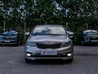 2015 Kia Rio III Рестайлинг, бежевый, 906000 рублей, вид 3