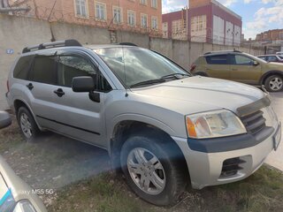 2003 Mitsubishi Endeavor, серебристый, 380000 рублей, вид 2