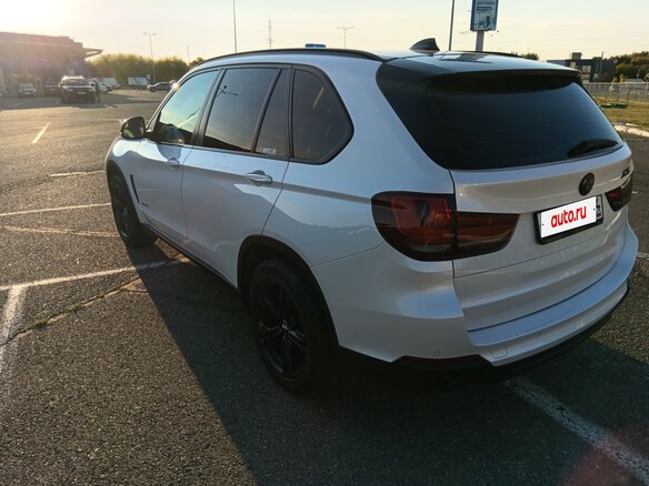 2015 BMW X5 30d III (F15), белый, 3600000 рублей - вид 8