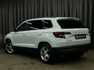 2020 Skoda Karoq DSG6 I, белый, 2099900 рублей, вид 4