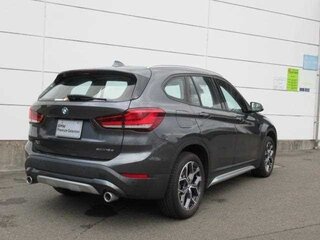 2022 BMW X1 18i sDrive II (F48) Рестайлинг, серебристый, 1950000 рублей, вид 3