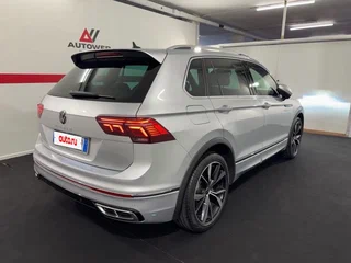 2023 Volkswagen Tiguan II Рестайлинг, серебристый, 3150000 рублей, вид 4