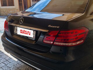 2015 Mercedes-Benz E-Класс 200 IV (W212, S212, C207) Рестайлинг, чёрный, 2700000 рублей, вид 3