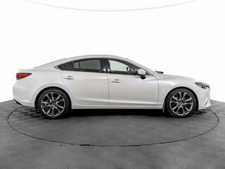 2017 Mazda 6 III (GJ) Рестайлинг, белый, 2070000 рублей, вид 4