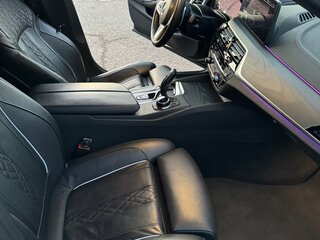 2021 BMW 5 серии 530d xDrive VII (G30/G31/G38) Рестайлинг, чёрный, 7150000 рублей, вид 5