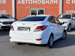 2014 Hyundai Solaris I, белый, 810000 рублей, вид 5