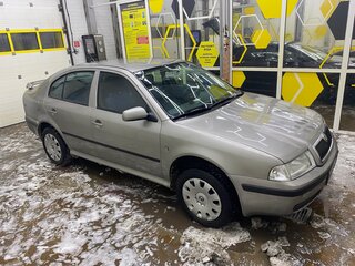 2008 Skoda Octavia I (A4) Рестайлинг, серебристый, 500000 рублей, вид 2