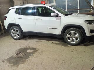 2020 Jeep Compass II, белый, 1750000 рублей, вид 2