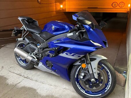 2020 Yamaha YZF-R6, синий, 1700000 рублей, вид 2