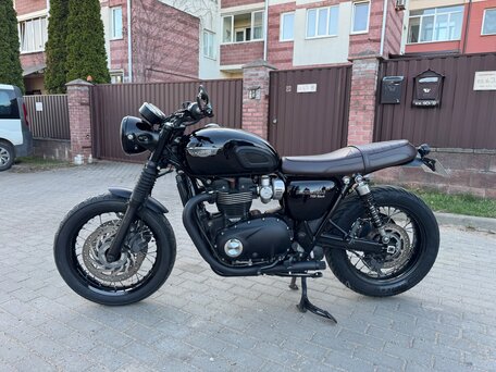 2020 Triumph Bonneville T120, чёрный, 950000 рублей, вид 1