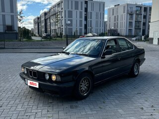 1991 BMW 5 серии 520i III (E34), чёрный, 245000 рублей, вид 1