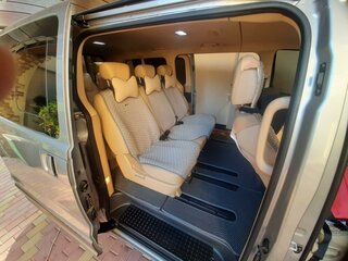 2016 Hyundai H-1 II Рестайлинг, серебристый, 2800000 рублей, вид 3