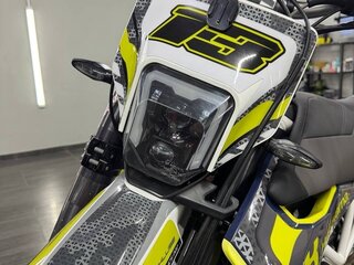 2016 Husqvarna 701 Supermoto, жёлтый, 790000 рублей, вид 3