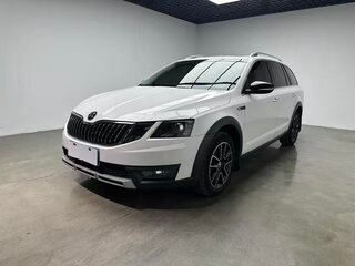 2017 Skoda Octavia Scout III (A7) Рестайлинг, белый, 1290000 рублей, вид 1