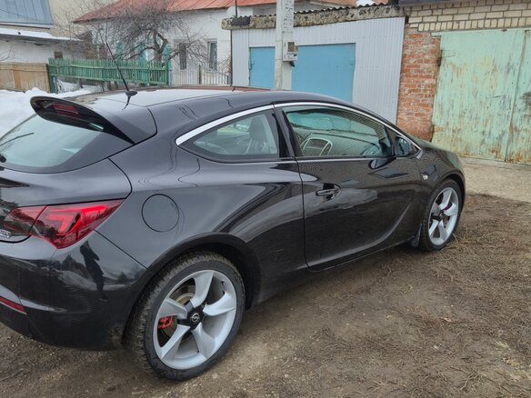 2012 Opel Astra GTC J Рестайлинг, чёрный, 1000050 рублей - вид 3