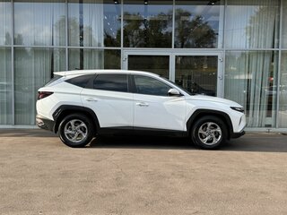 2021 Hyundai Tucson IV, белый, 2825000 рублей, вид 4