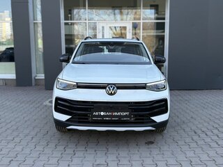 2025 Volkswagen Tharu XR 300 TSI, белый, 3049900 рублей, вид 2