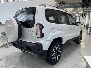 2026 Lada (ВАЗ) Niva Travel I Рестайлинг, белый, 1789000 рублей, вид 2
