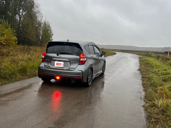 2018 Nissan Note Nismo e-Power II Рестайлинг, серый, 1550000 рублей - вид 7