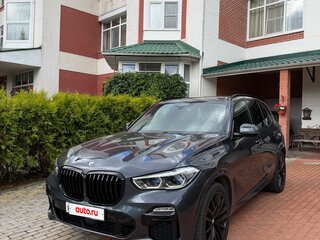 2021 BMW X5 M50d IV (G05/G18), серый, 8000000 рублей, вид 4