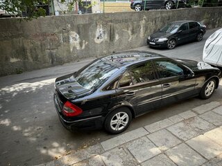 2007 Mercedes-Benz E-Класс 230 III (W211, S211) Рестайлинг, чёрный, 1365000 рублей, вид 4