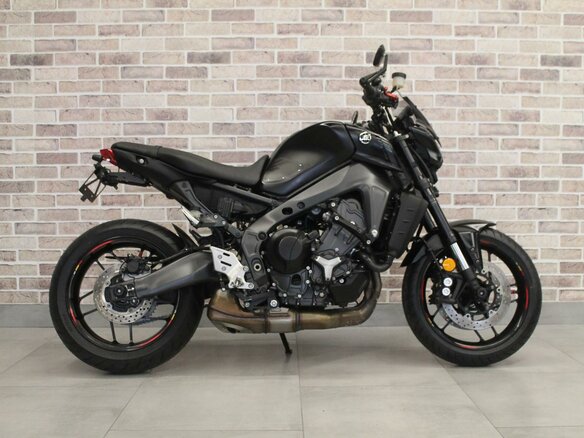 2021 Yamaha MT-09 (FZ-09), чёрный, 1002000 рублей - вид 23