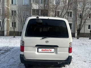 2001 Toyota HiAce H100, белый, 790000 рублей, вид 5