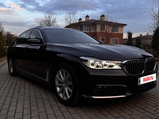 2016 BMW 7 серии Long 750Li xDrive VI (G11/G12), чёрный, 3999888 рублей, вид 2