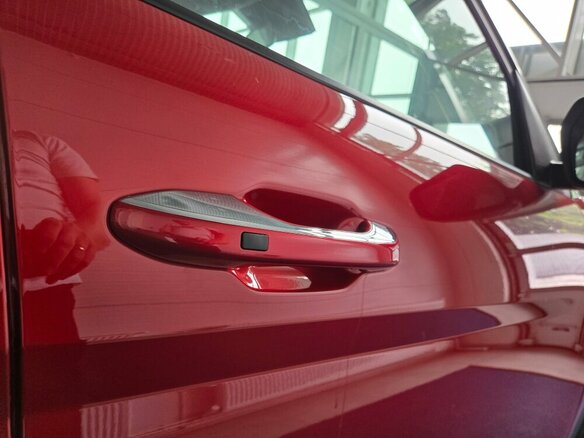 2025 Solaris HC, красный, 3645000 рублей - вид 7